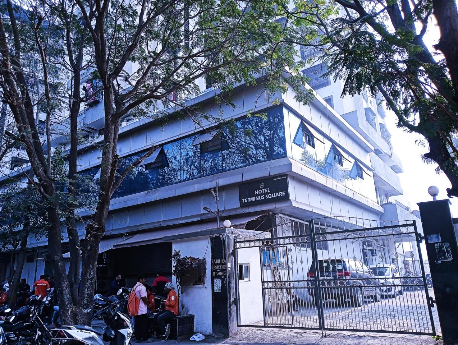 Terminus Square Hotel Kurla Exterior photo