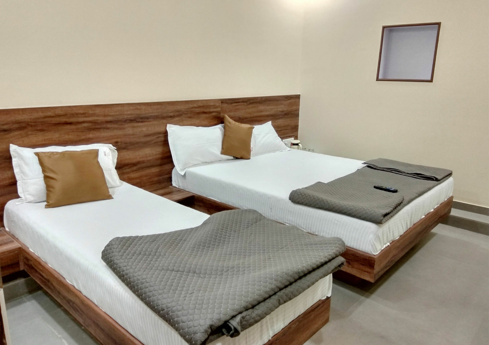 Terminus Square Hotel Kurla Exterior photo