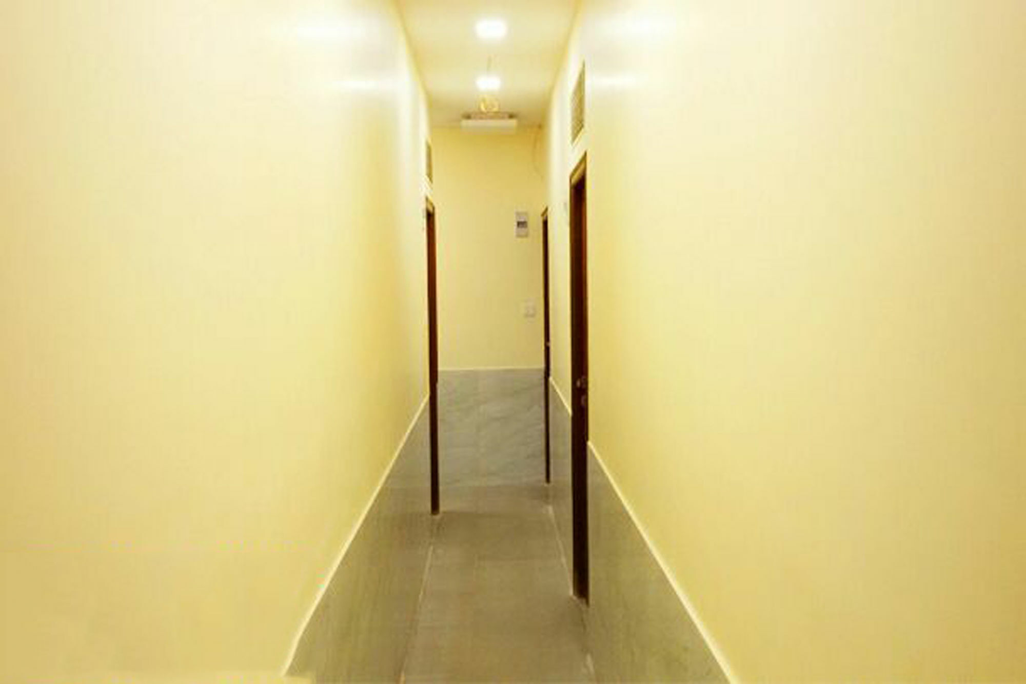 Terminus Square Hotel Kurla Exterior photo